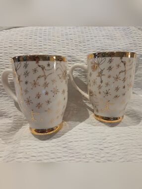 Crabtree & Evelyn Set of 2 Mugs
